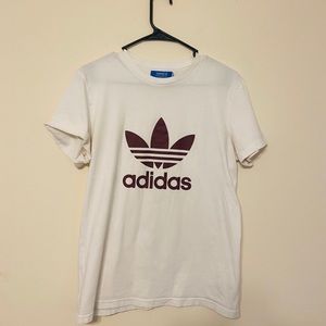Adidas classic tee